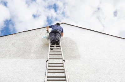 Peinture extérieure à Roumoules — façades et ravalement